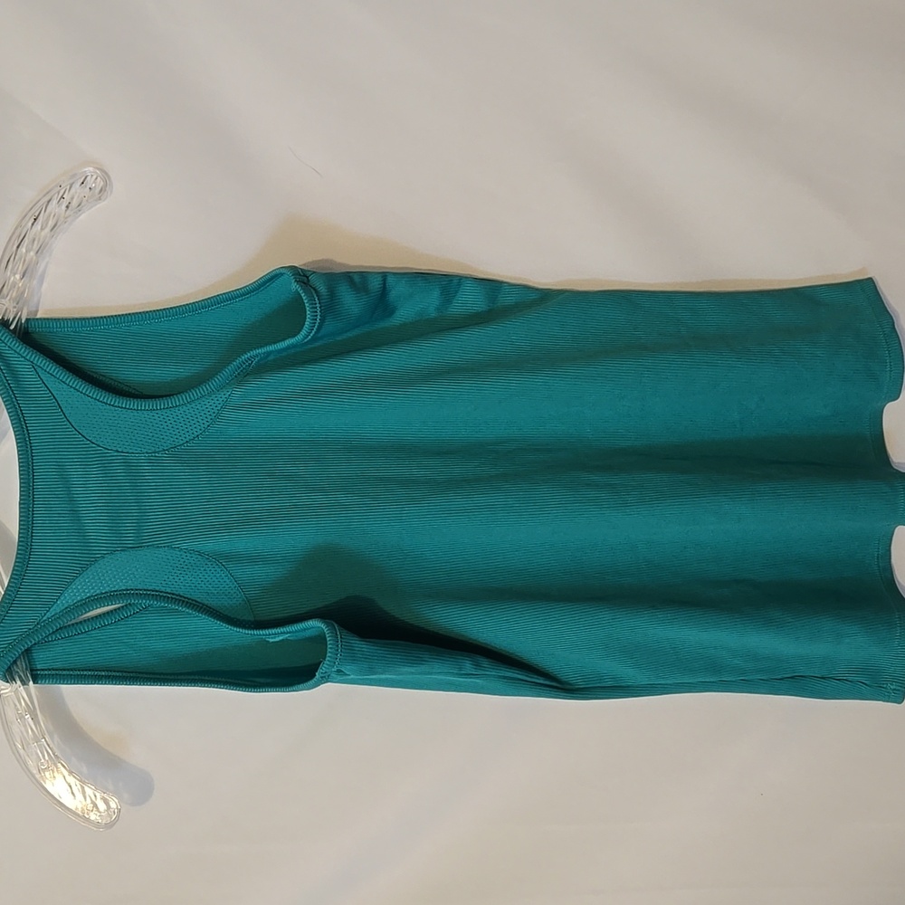 Under Armour Tank Top, YXXL, Fitted, Heat Gear, Teal, Blue, Green, Poly Blend - Picture 10 of 11